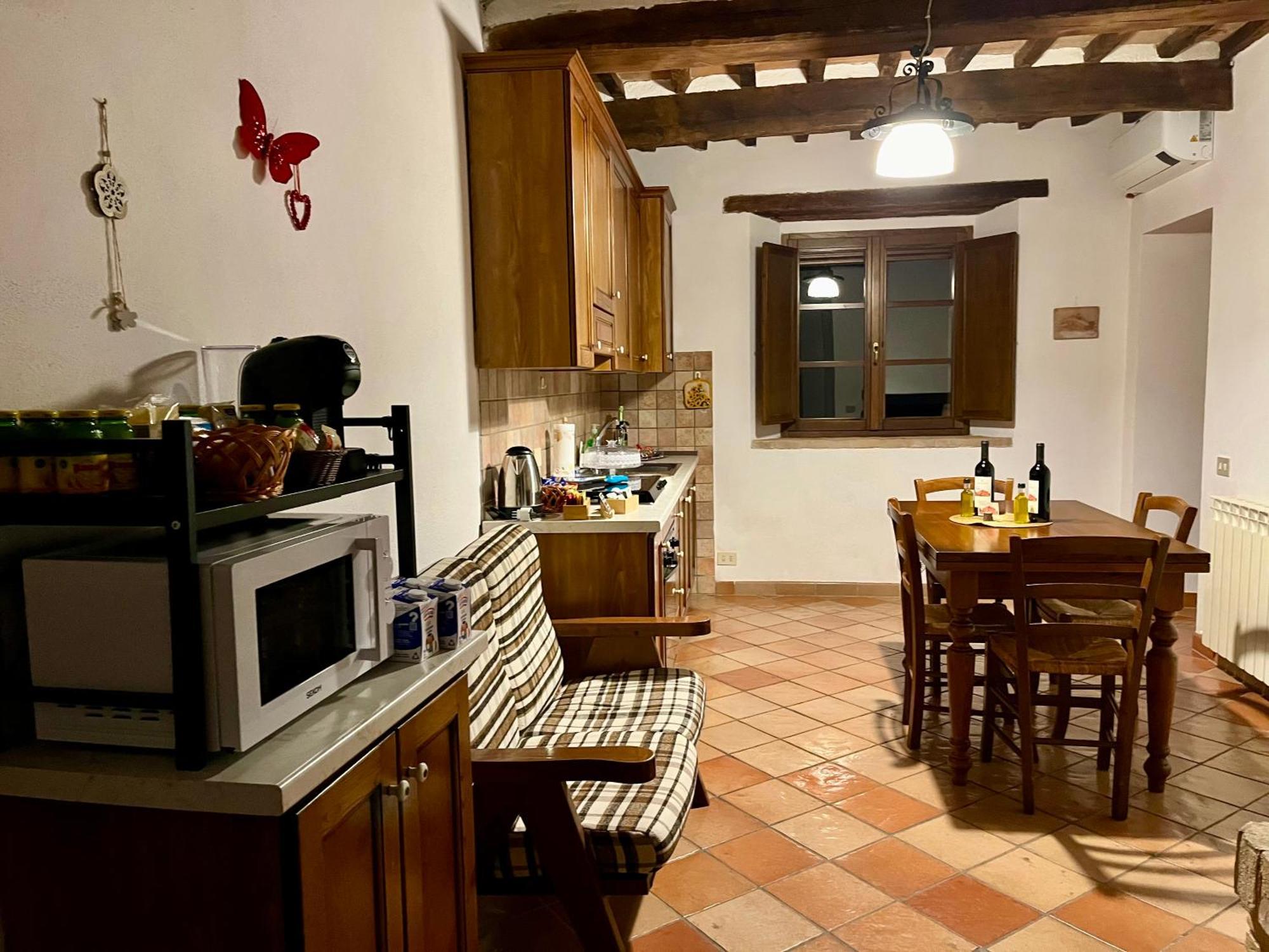 Agriturismo Le Querciole In Val D'Orcia Баньо-Виньони Номер фото